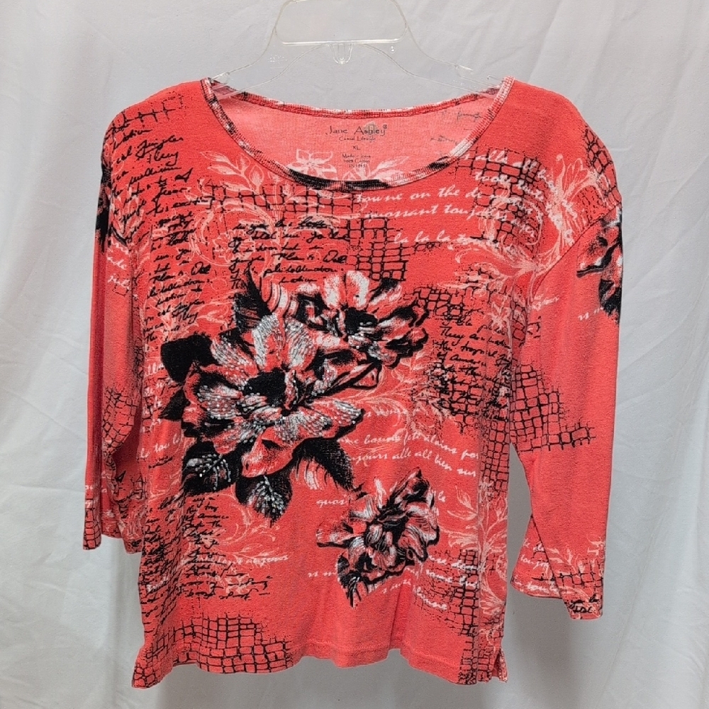 Jane Ashley Pink Graphic 3/4 Sleeve Blouse